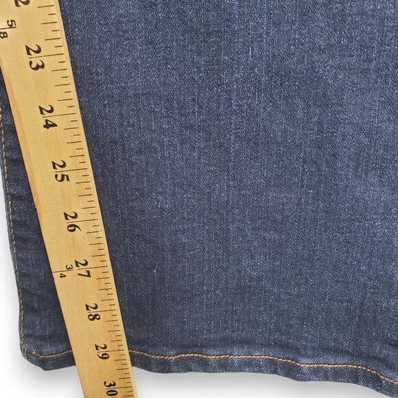 Old Navy Kicker Boot-Cut Mid Rise Blue Jeans Womens 12 Short Denim Pants 32X29.5 - Picture 8 of 9